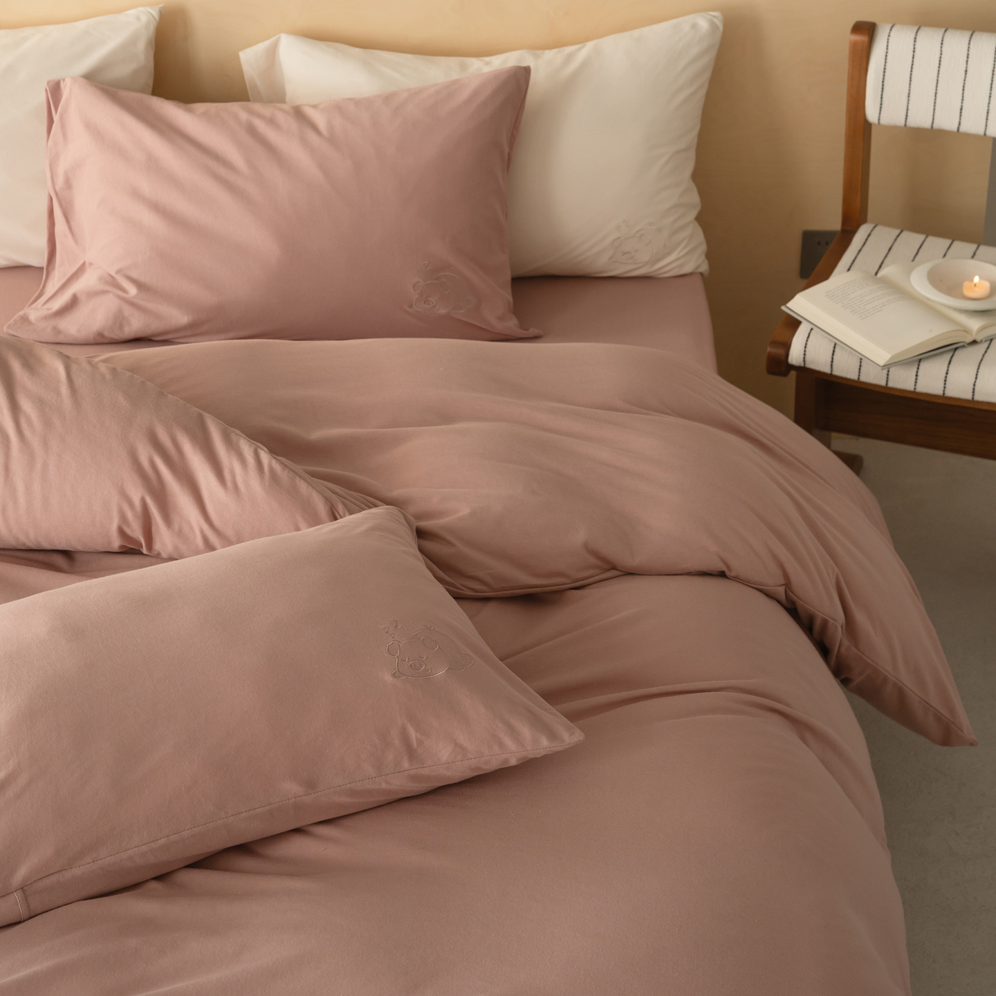 2026新款全棉天竺棉针织刺绣四件套-猪事顺利 猪事顺利-紫粉