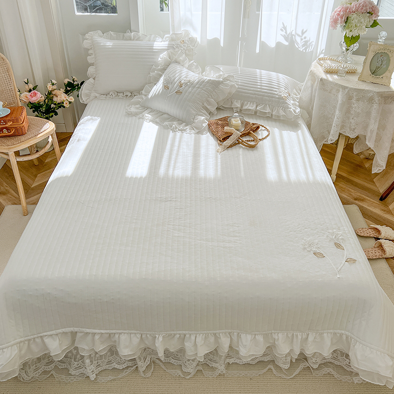 2022新款手工花色织水洗棉多功能床盖 200*230cm单床盖 白