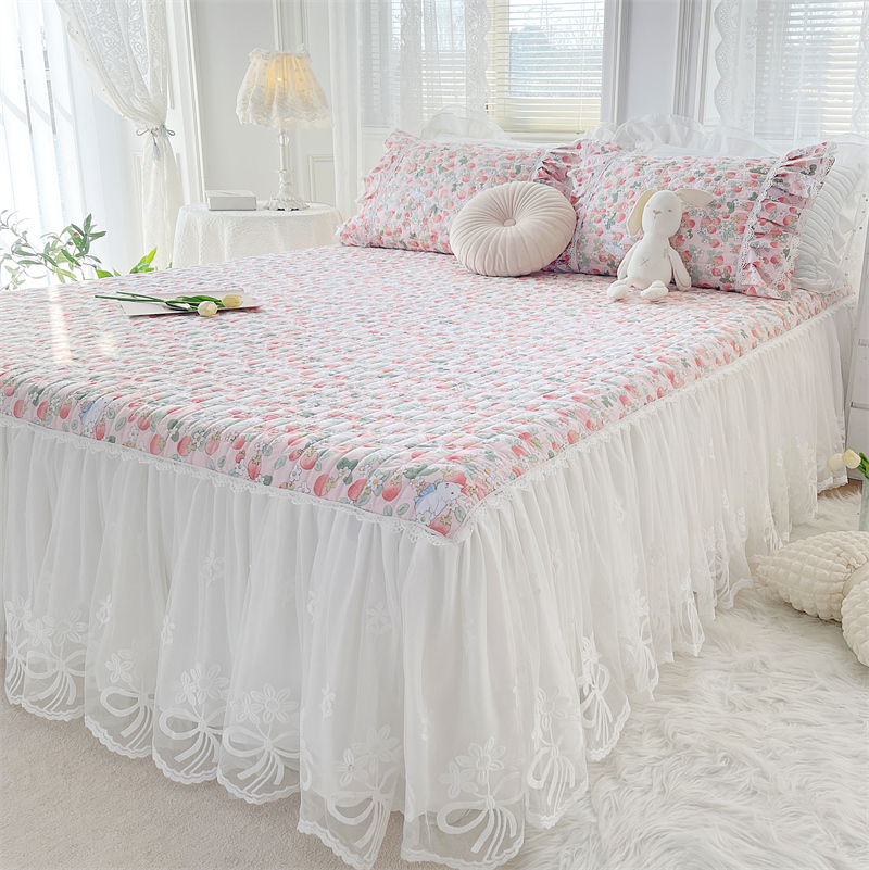 2023新款全棉法式蕾丝床裙系列-单床裙 150*200+45cm单床裙 小草莓