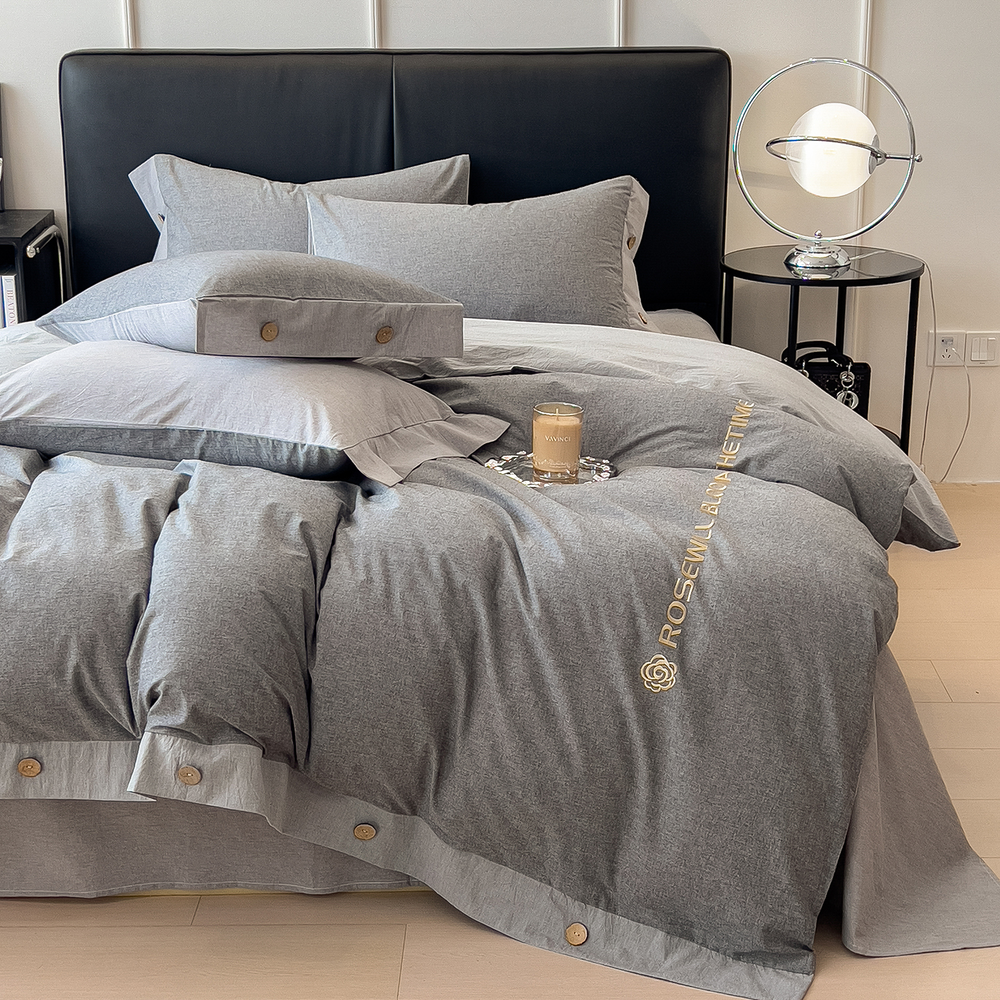 2025新款A类全棉色织水洗棉纽扣绣花四件套 纽扣款-深灰拼浅灰