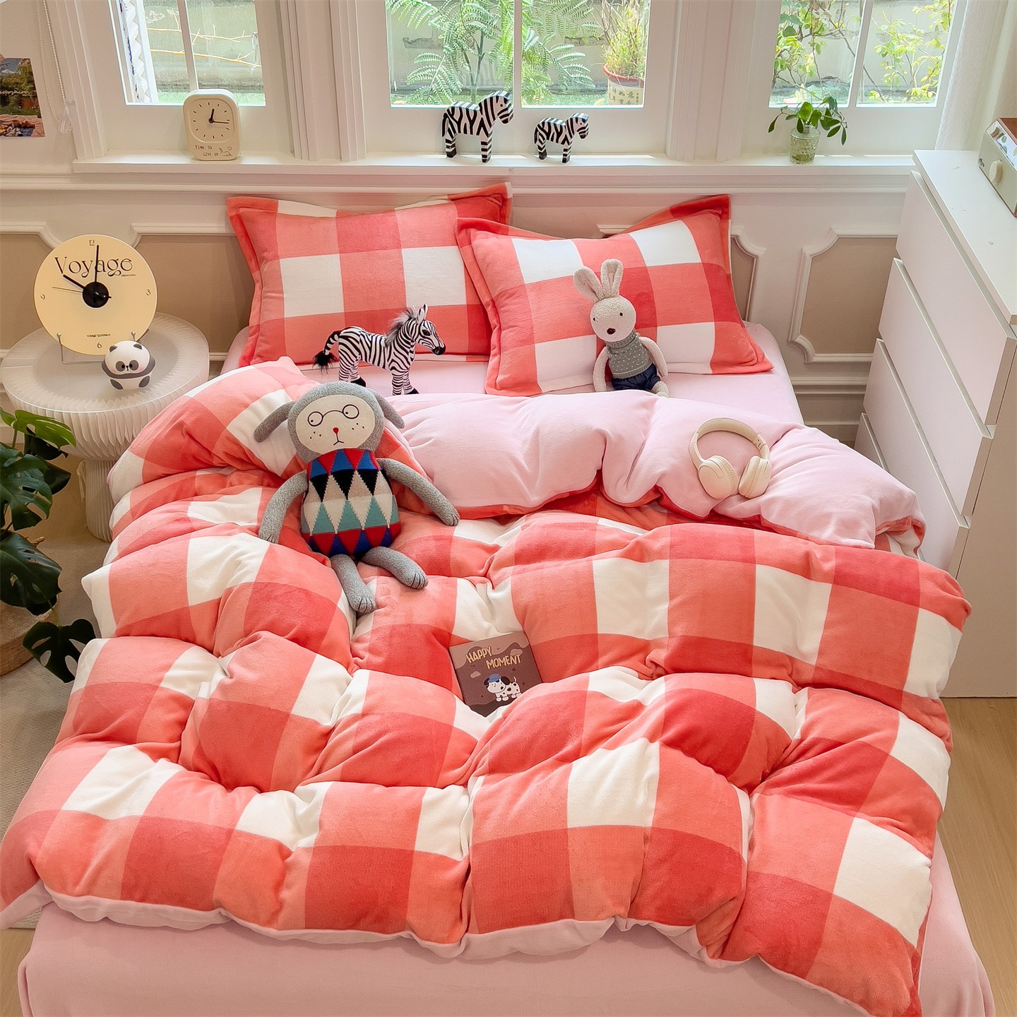 2025新款A类牛奶绒无印风格子四件套