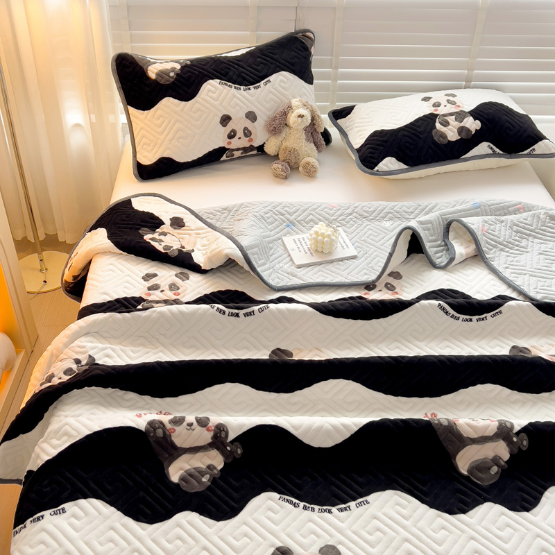 2023新款棉加绒床盖套件 床盖定制/米 熊猫宝贝