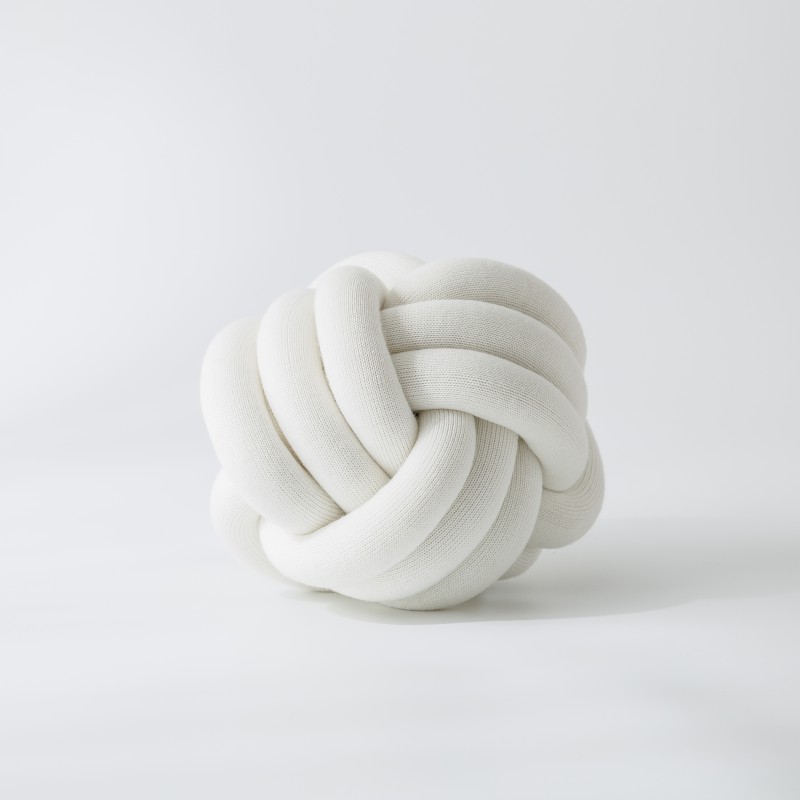 球形打结靠枕  ins风抱枕 直径25~30cm 白色