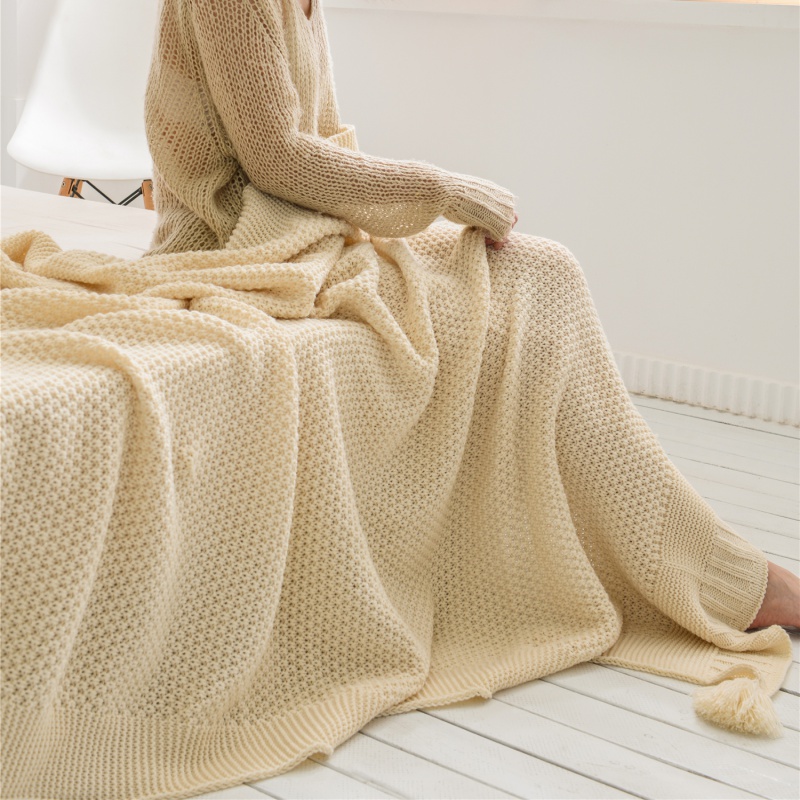 新款布莱克针织毯 针织毯 毯子 盖毯 软装搭毯 130*160cm 米杏