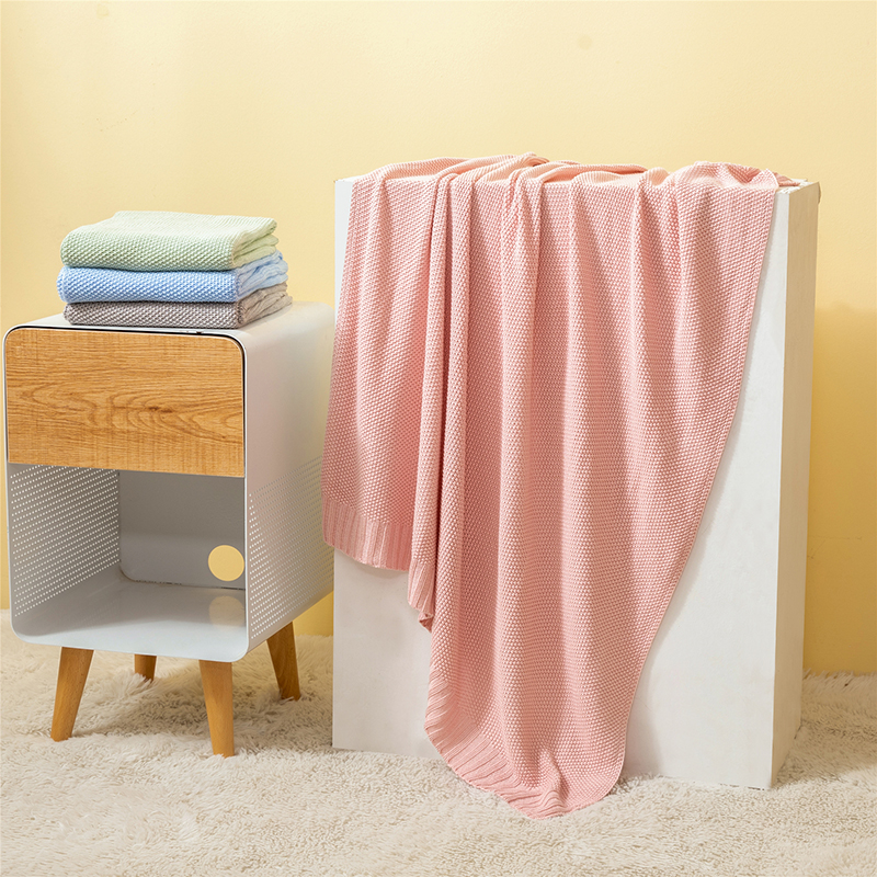 新款艾克托冰丝凉感毯 针织毯 毯子 盖毯 软装搭毯 80*100cm 粉色
