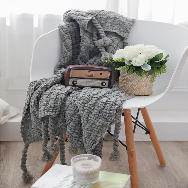 新款艾米莉正反流苏毯 针织毯 毯子 盖毯 软装搭毯 130*160cm 灰色