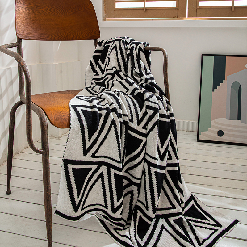 新款拉维克全棉针织提花午睡毯/沙发毯 130*160cm 黑色