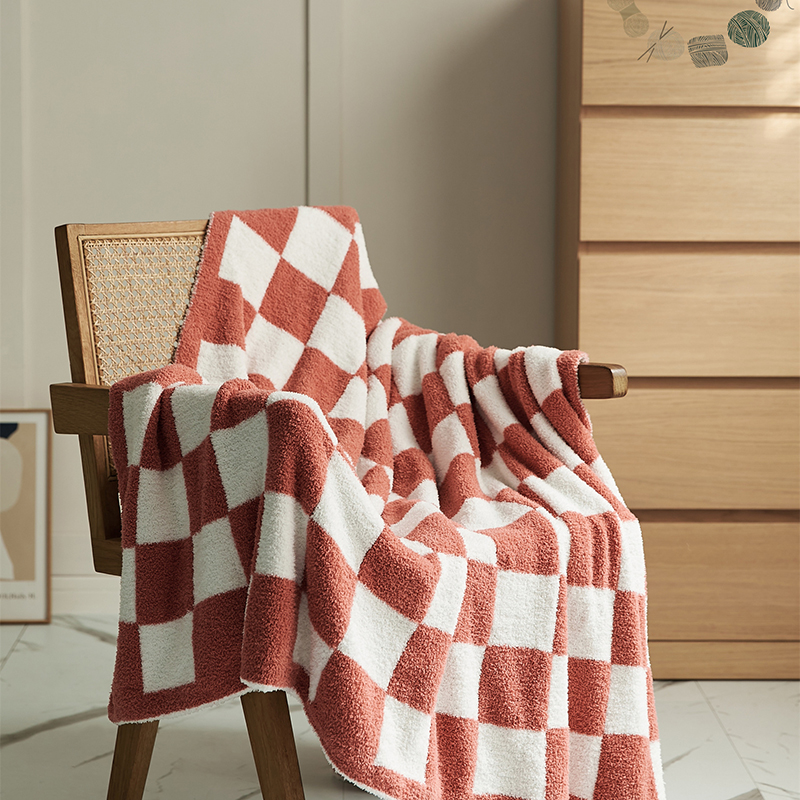 新款半边绒休闲毯旅行毯午睡毯沙发毯床尾巾棋盘格盖毯系列 150*200cm 西瓜红