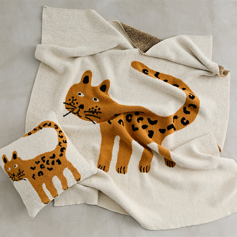 新款斑点豹系列毯子+抱枕套 130*160cm毯子 斑点豹纹