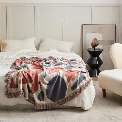 新款全棉波西米亚流苏毯午睡毯旅行毯多功能盖毯-莉丝 130*160cm 绣红