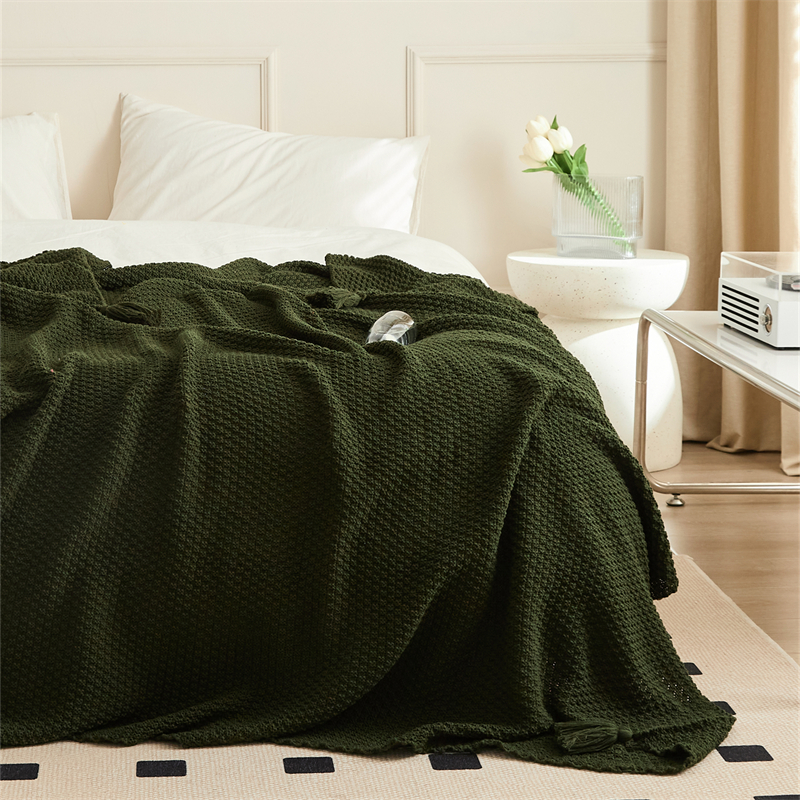 2023新款腈纶针织皎月毯子休闲毯盖毯旅行毯沙发毯床尾巾 130*170cm 墨绿