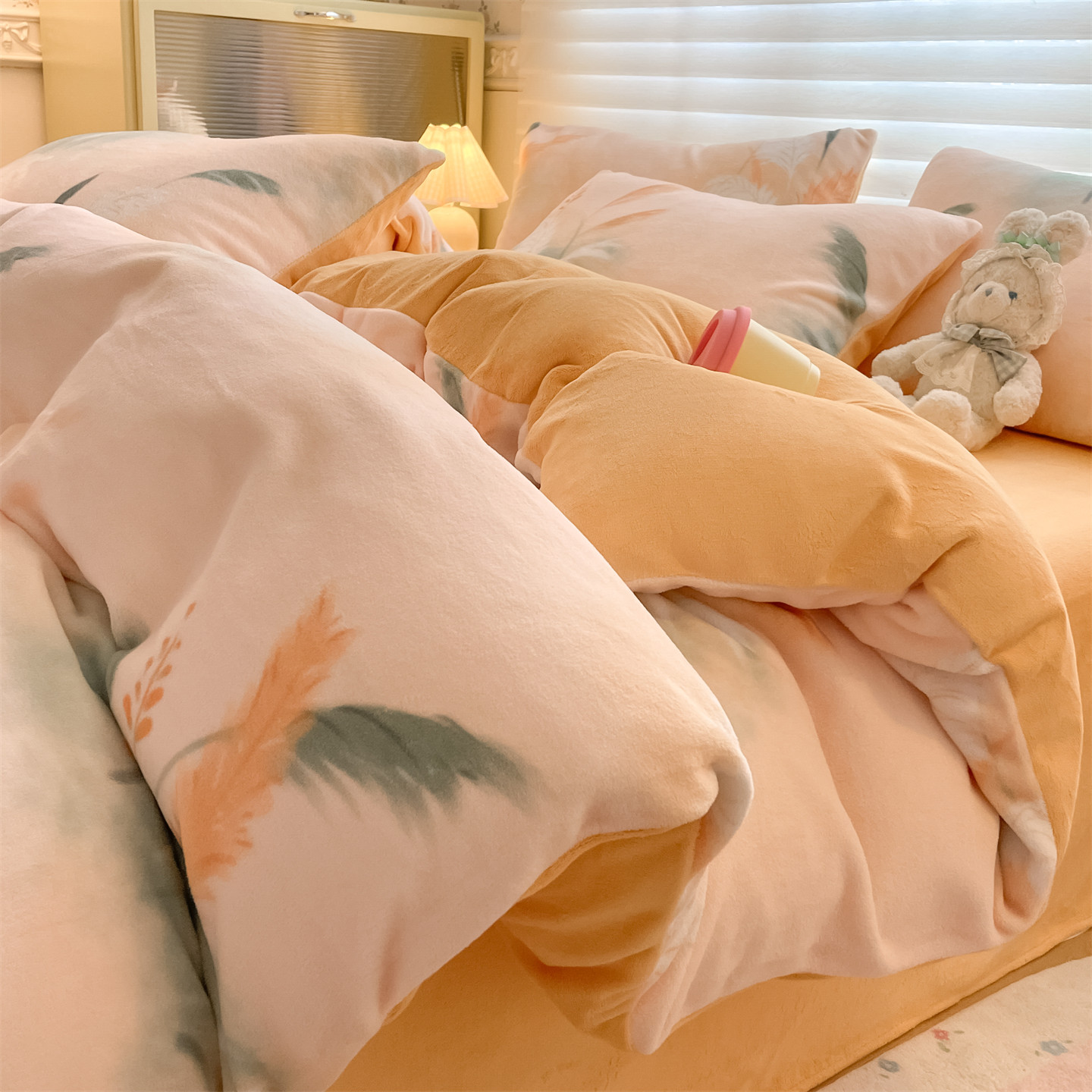 2025新款190克加厚牛奶绒印花单被套四件套