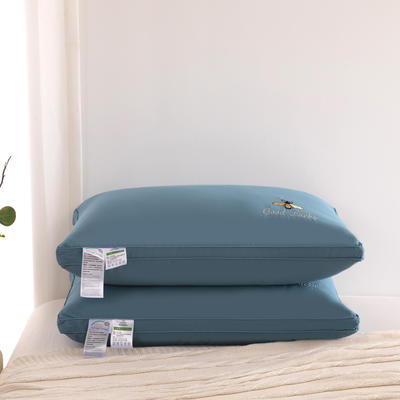 2021新款枕头枕芯全棉小蜜蜂羽丝枕48*74cm 蓝色低枕一只