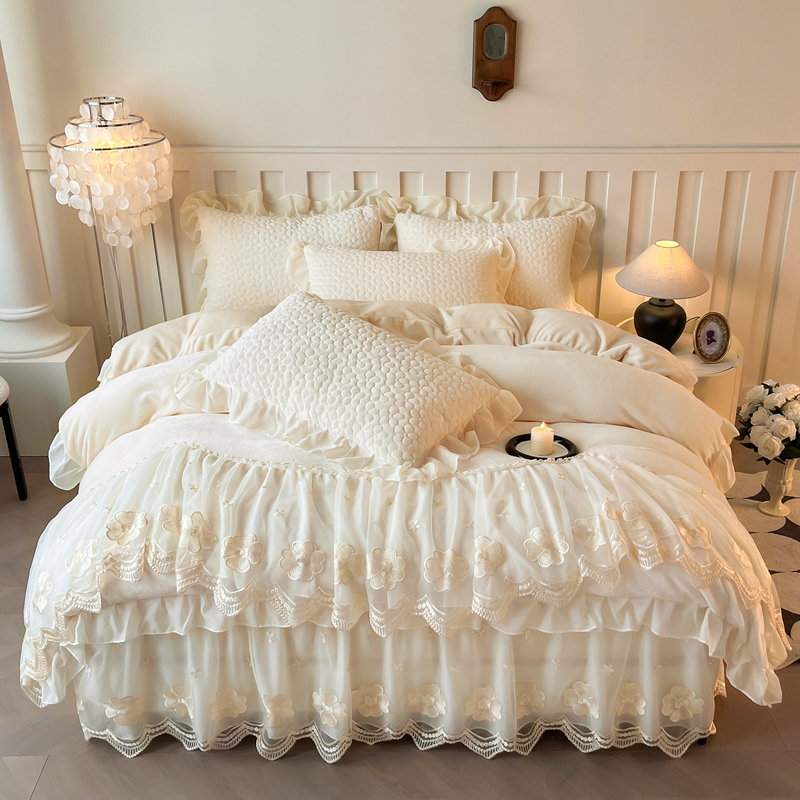 2025新款全消光牛奶绒床裙款四件套-柏林小姐系列 柏林小姐-白