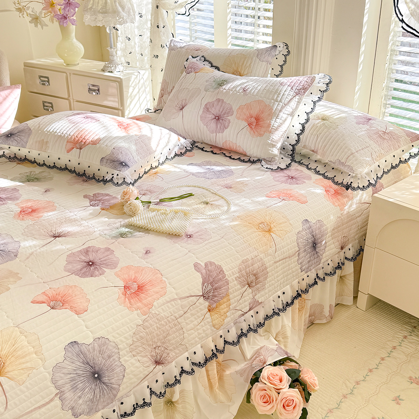 2026新款凉感丝夹棉床盖款三件套 漫步花丛