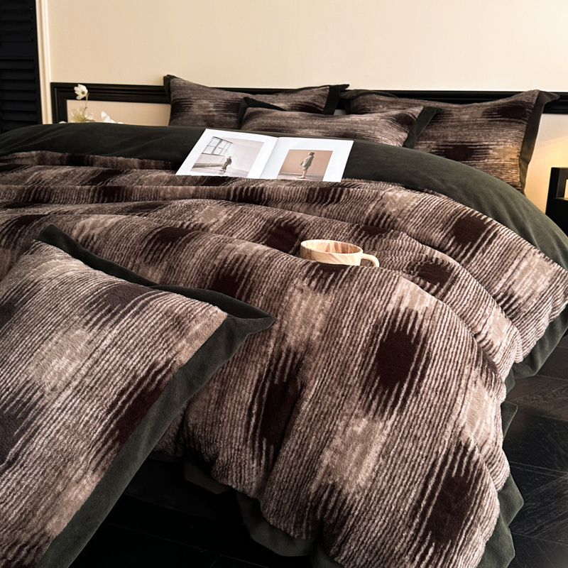 2025秋冬新款丹麦兔毛绒宽边牛奶绒四件套 宽边兔绒-轮回