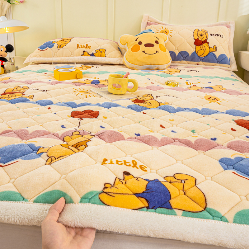 2023新款A类迪士尼正版牛奶绒卡通加厚保暖床垫护垫床褥子 90*200cm单床垫 时光维尼