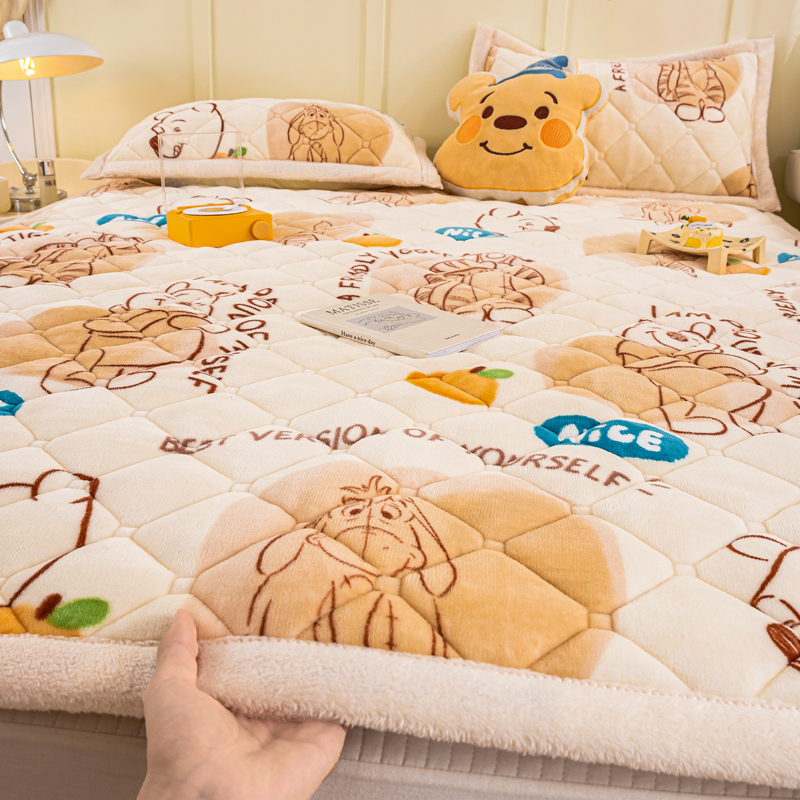 2023新款A类迪士尼正版牛奶绒卡通加厚保暖床垫护垫床褥子 90*200cm单床垫 香橙维尼