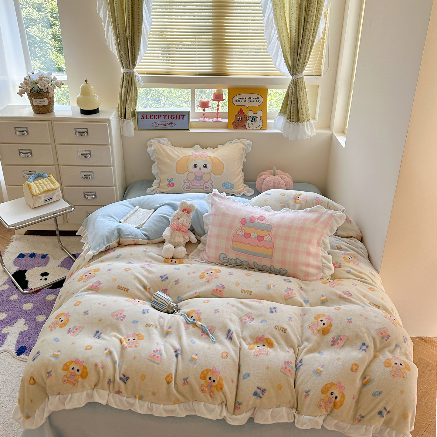 2025新款牛奶绒印花花边款四件套