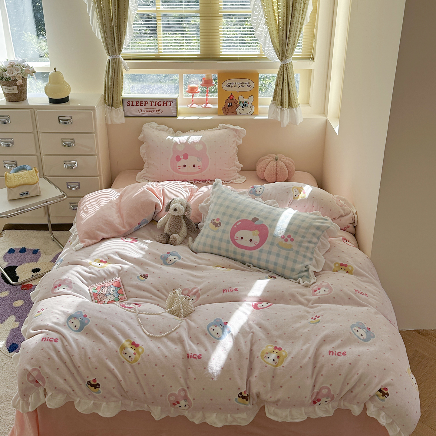 2025新款牛奶绒印花花边款四件套