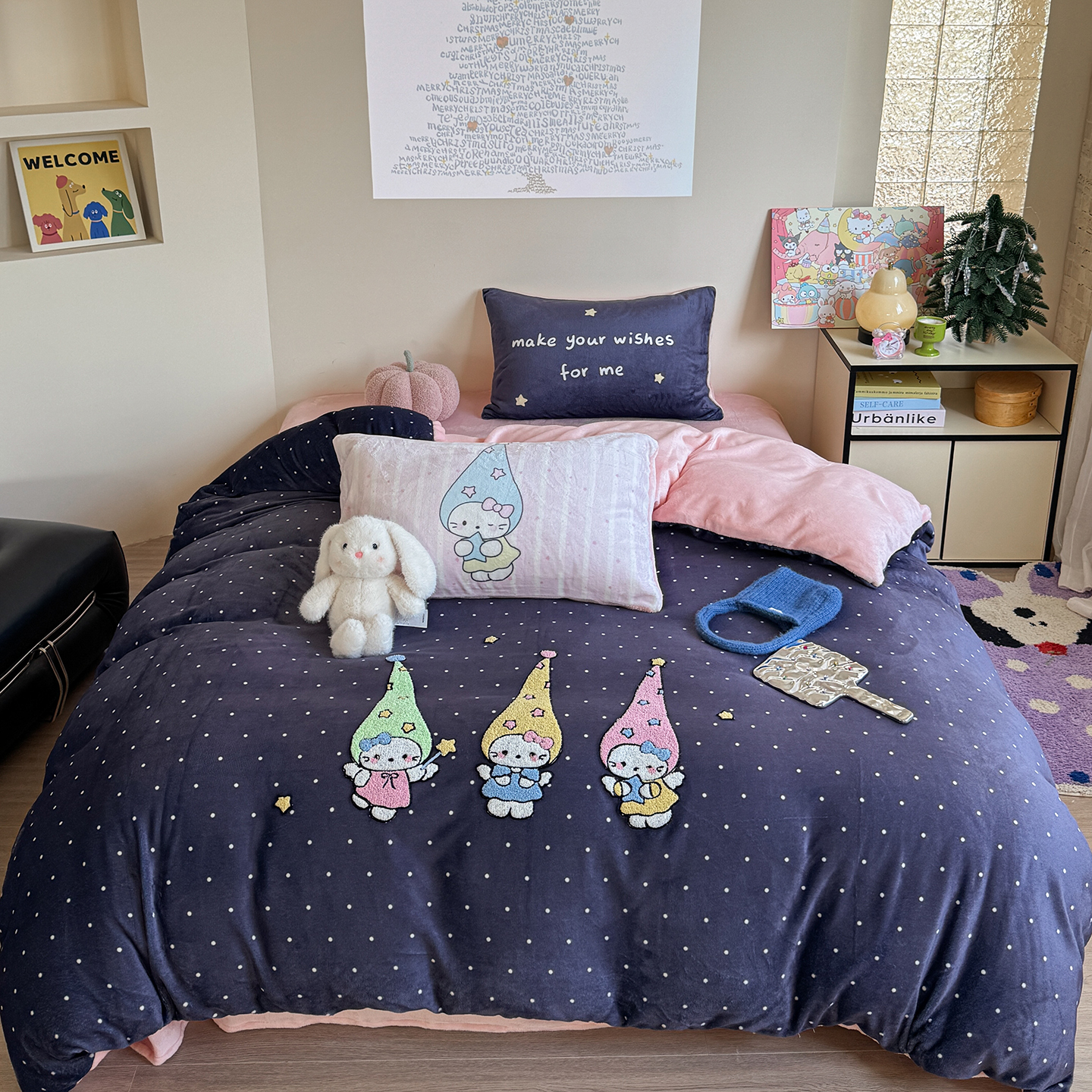 2025新款牛奶绒卡通绣花四件套 天使猫咪