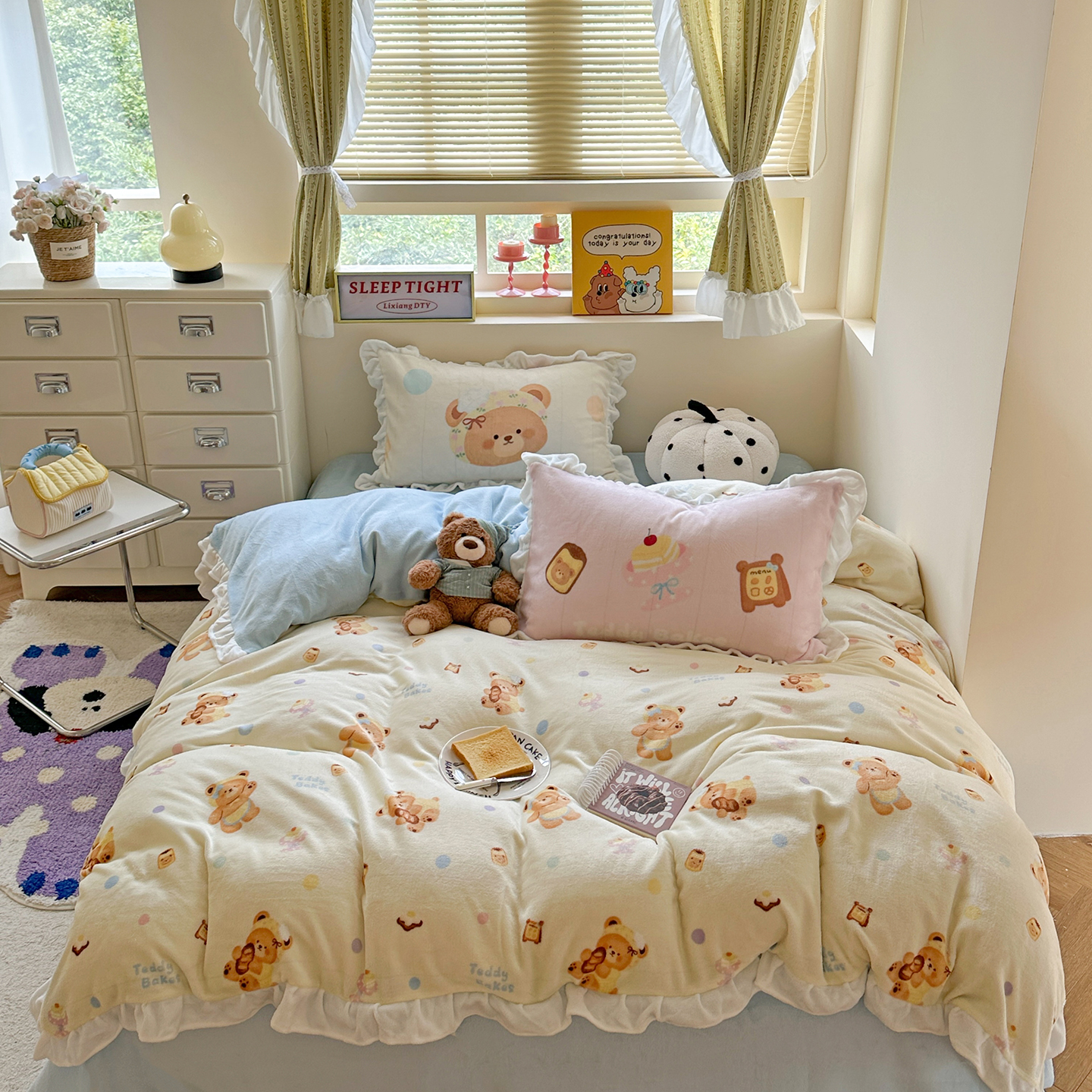 2025新款牛奶绒印花花边款四件套