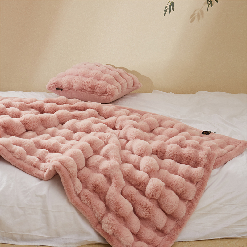 2023新款冬季仿兔毛绒毛毯盖毯--托斯卡纳系列 160*210cm 樱花粉
