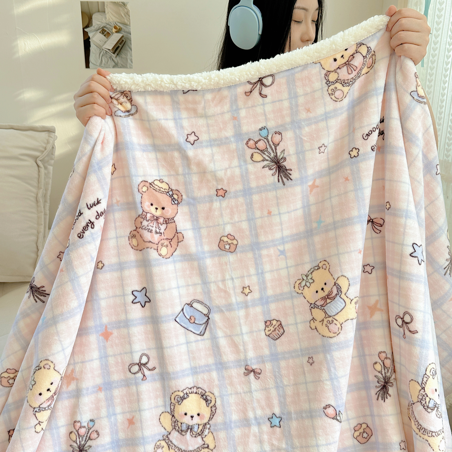 2025新款多功能牛奶绒羊羔绒毛毯 咖啡熊