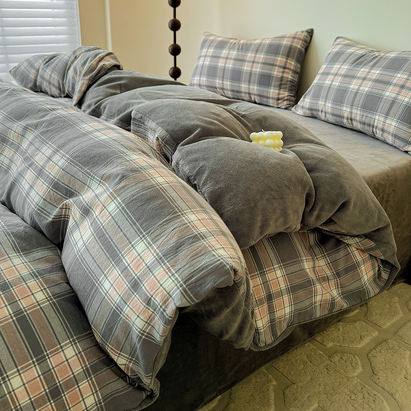 2025新款全棉色织水洗棉+高克重牛奶绒四件套 奶昔灰