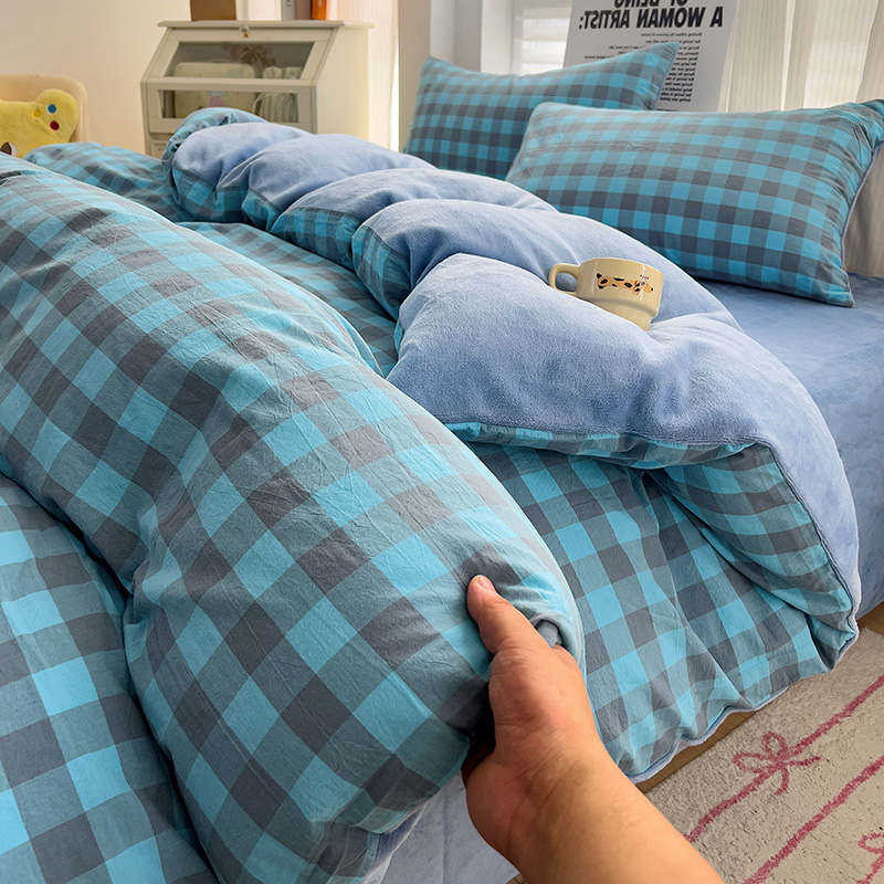 2025新款全棉色织水洗棉+高克重牛奶绒四件套 兰灰中格