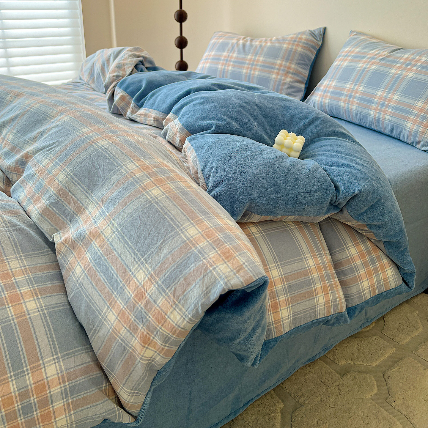 2025新款全棉色织水洗棉+高克重牛奶绒四件套 奶昔兰