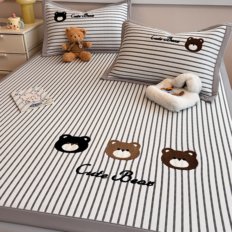 2025年新款PE提花卡通毛巾绣凉席系列场景二