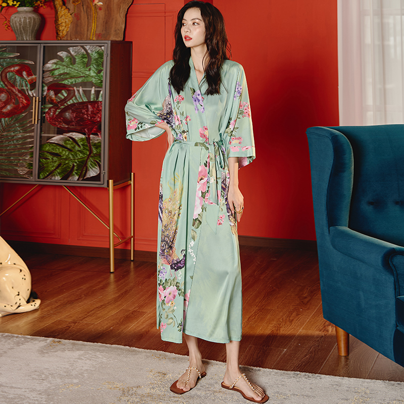 新款中式睡袍+吊带套装-风格二（2669 2878） 大睡袍均码（90-160斤） 单睡袍孔雀花影绿