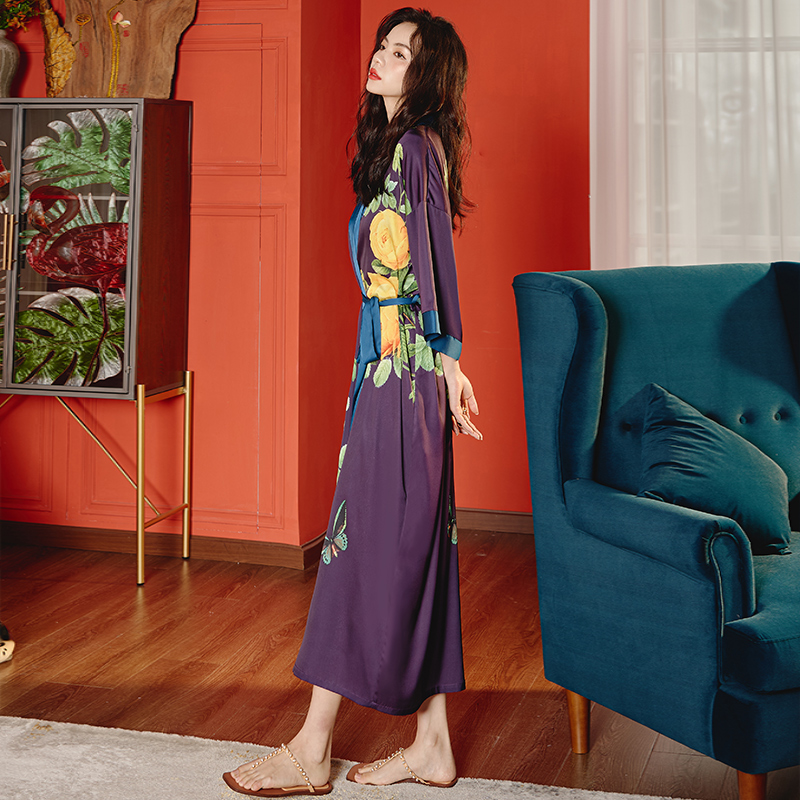 新款中式睡袍+吊带套装-风格三（2669 2878） 大睡袍均码（90-160斤） 单睡袍黄花紫袍