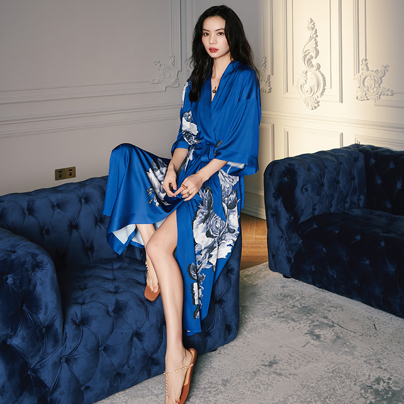 新款中式睡袍+吊带套装-风格四（2669 2878） 冰丝睡裙吊带M 蓝色素描花+蓝色吊带