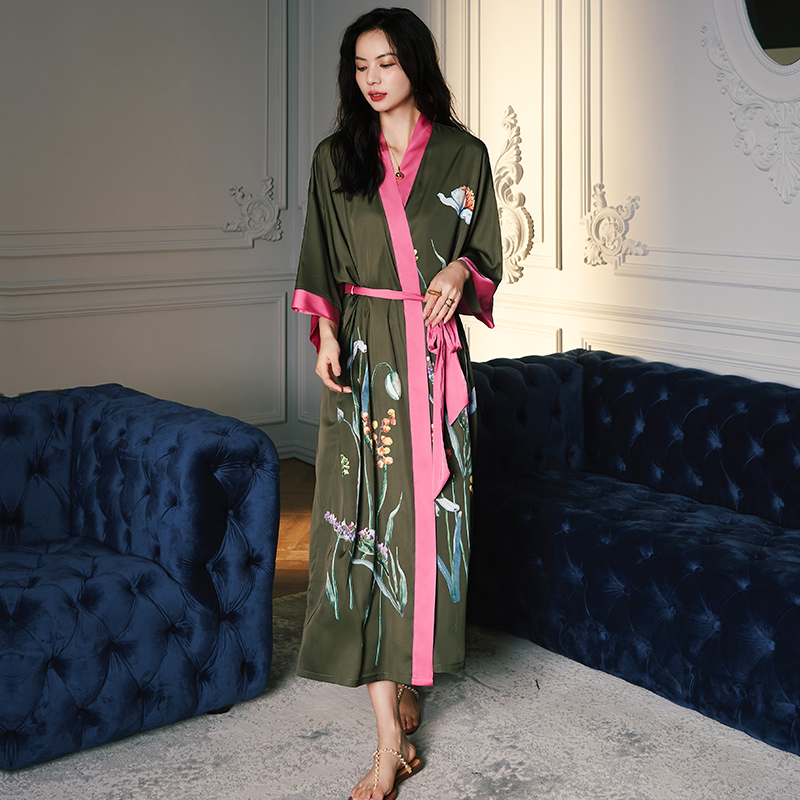 新款中式睡袍+吊带套装-风格五（2669 2878） 大睡袍均码（90-160斤） 单睡袍玫红襟绿袍