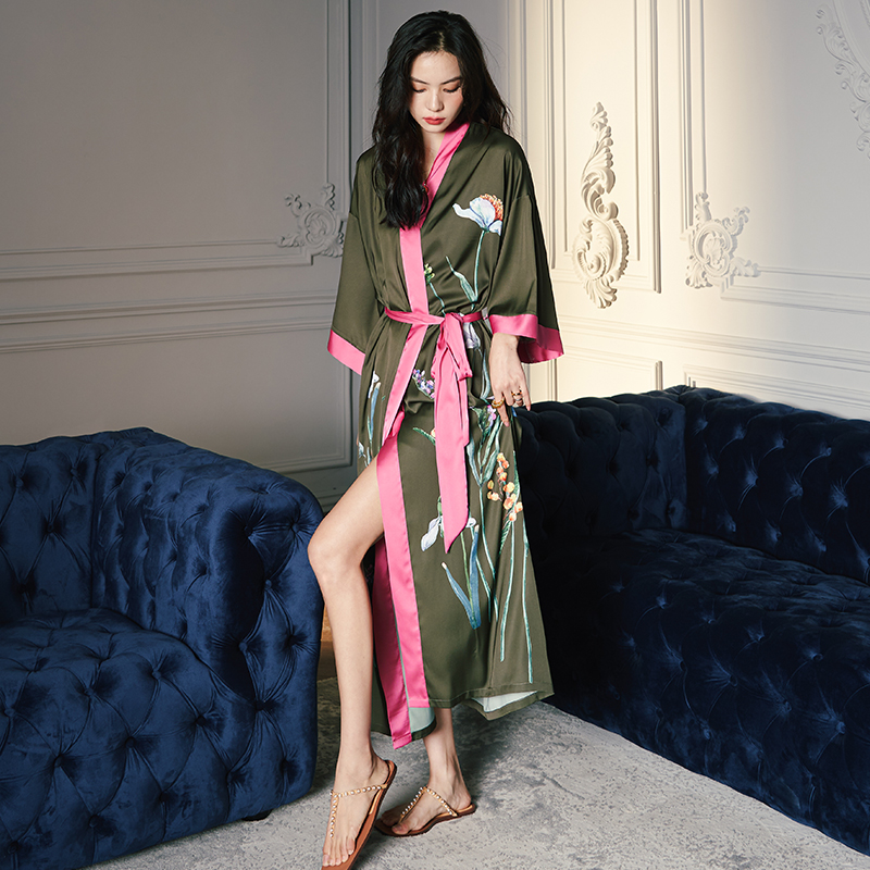 新款中式睡袍+吊带套装-风格七（2669 2878） 大睡袍均码（90-160斤） 单睡袍玫红襟绿袍