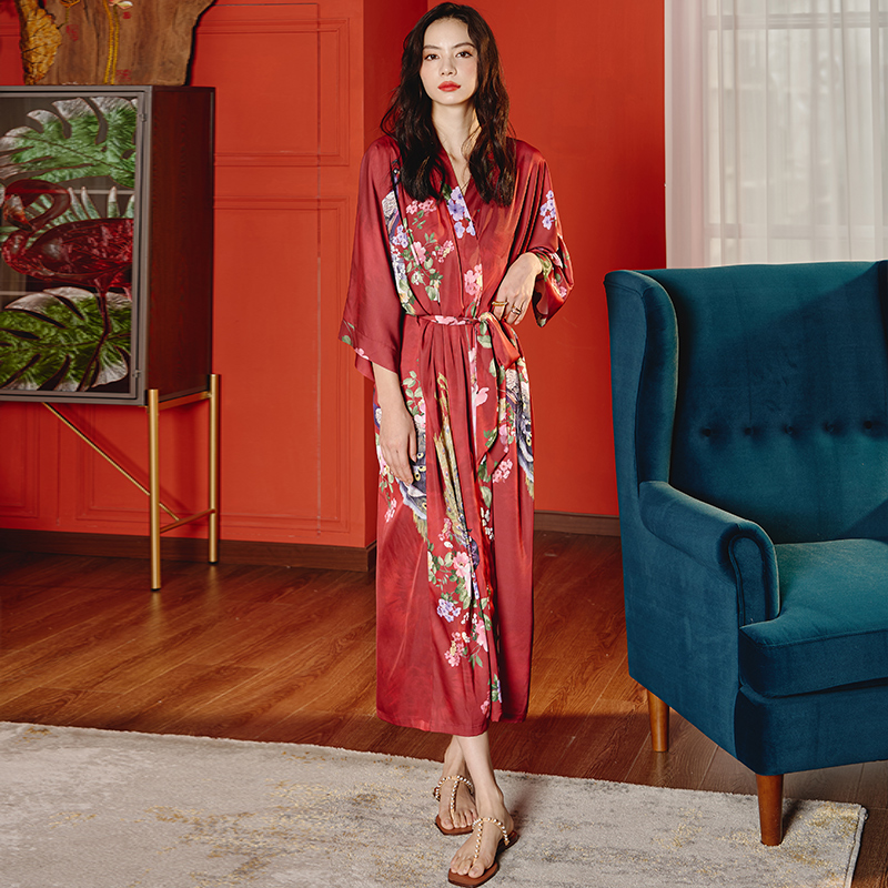 新款中式睡袍+吊带套装-风格九（2669 2878） 大睡袍均码（90-160斤） 单睡袍孔雀花影红