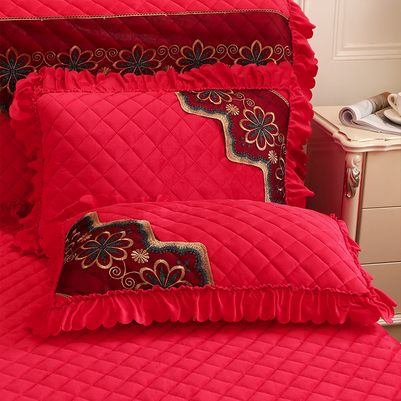 2023新款水晶绒夹棉蕾丝床裙四件套皇家豪庭系列—单品枕套 48cmX74cm/对 大红色