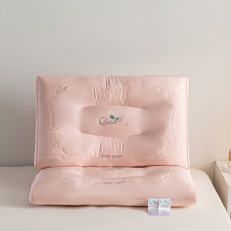 2024新款蚕丝乳胶枕头家用枕芯 中枕48*74cm/只 粉色