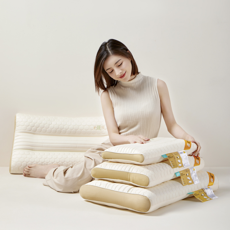 2024新款吐司亲子枕系列-乳胶护颈枕 40*60cm【模特图】