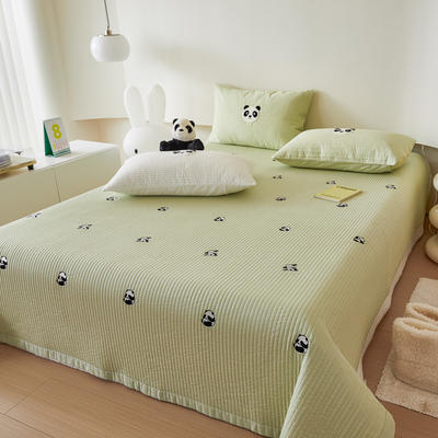 2023新款40S喷气纯棉夹棉绗缝熊猫刺绣床盖三件套 230x245cm单床盖 全棉 绿