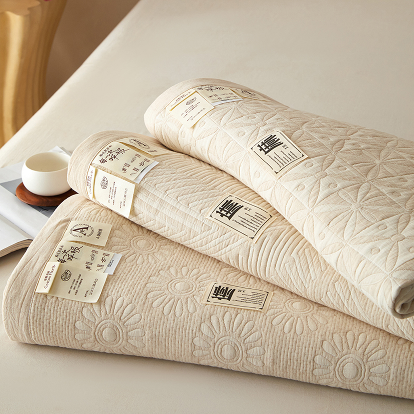 2025新款棉麻色织提花三层纱加厚床盖三件套 组合二