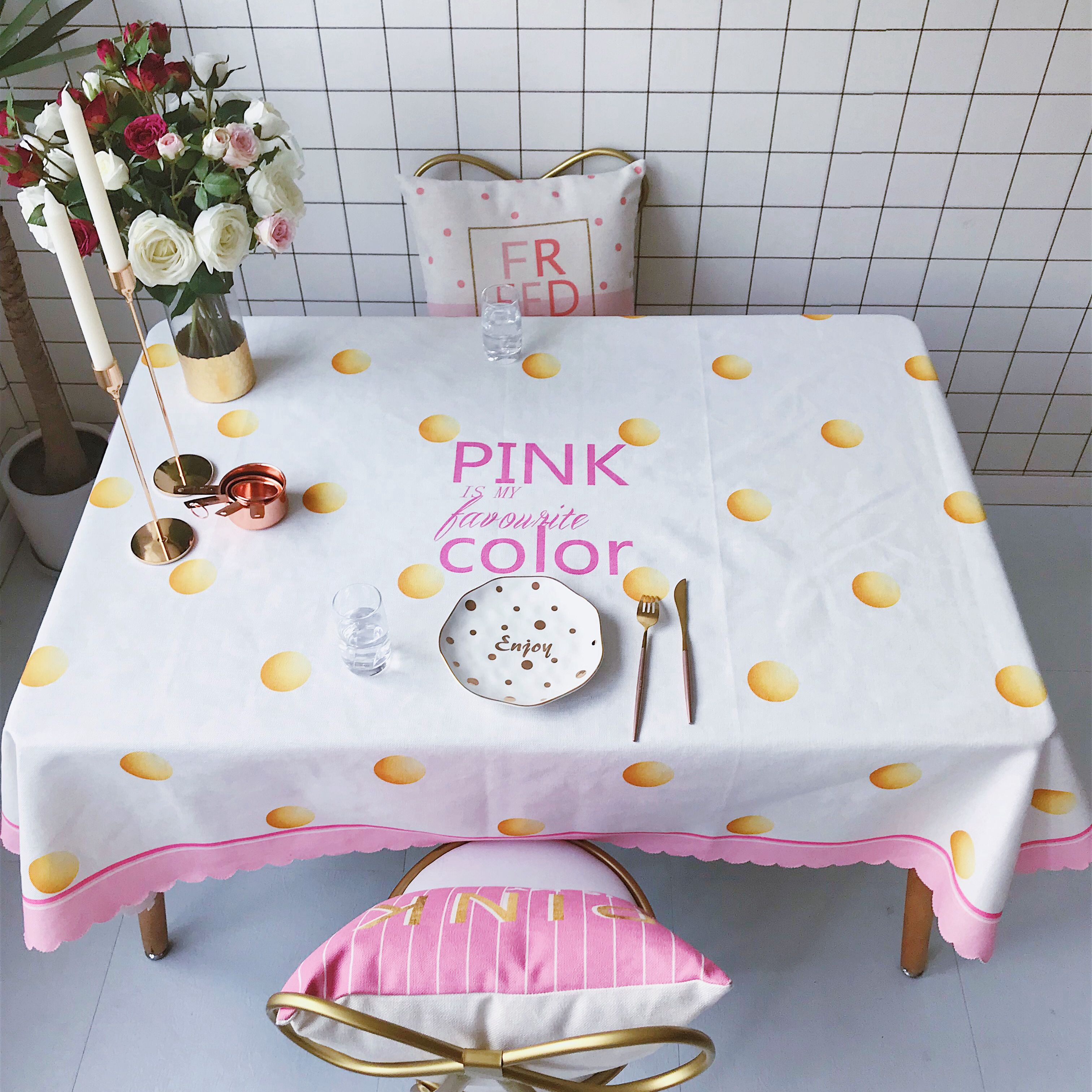 2018新款网红居家棉麻餐桌布 140*140cm pink