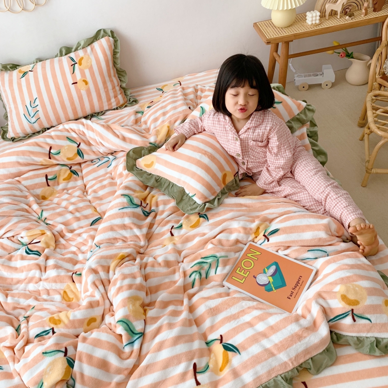 2019新款Chic少女花边牛奶绒套件-实拍图 1.5m床单款 条纹枇杷