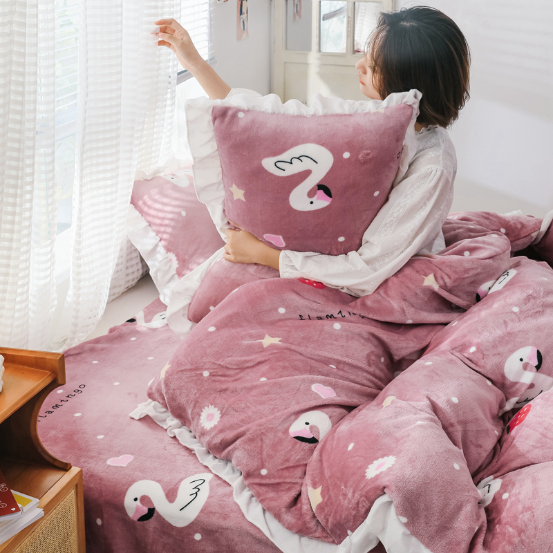 2019新款Chic少女花边牛奶绒套件-影棚图 1.8m床单款 草莓火鸟