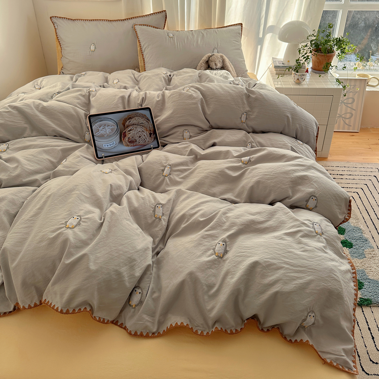 2026新款ins韩风刺绣云朵棉四件套 小企鹅