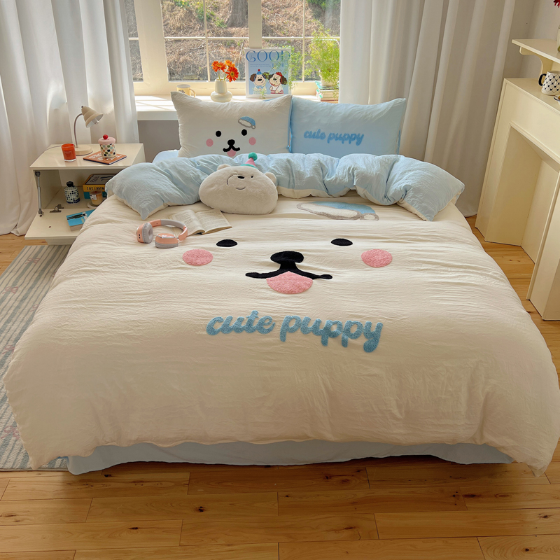 2025新款甜系表情包云朵棉毛巾绣四件套