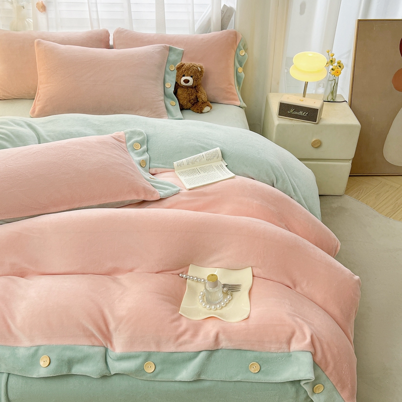 （含买家秀）2025秋冬新款纯色双拼牛奶绒四件套纽扣款简约纽扣工艺款加厚保暖床单床笠四件套 粉绿柔感【纽扣款】