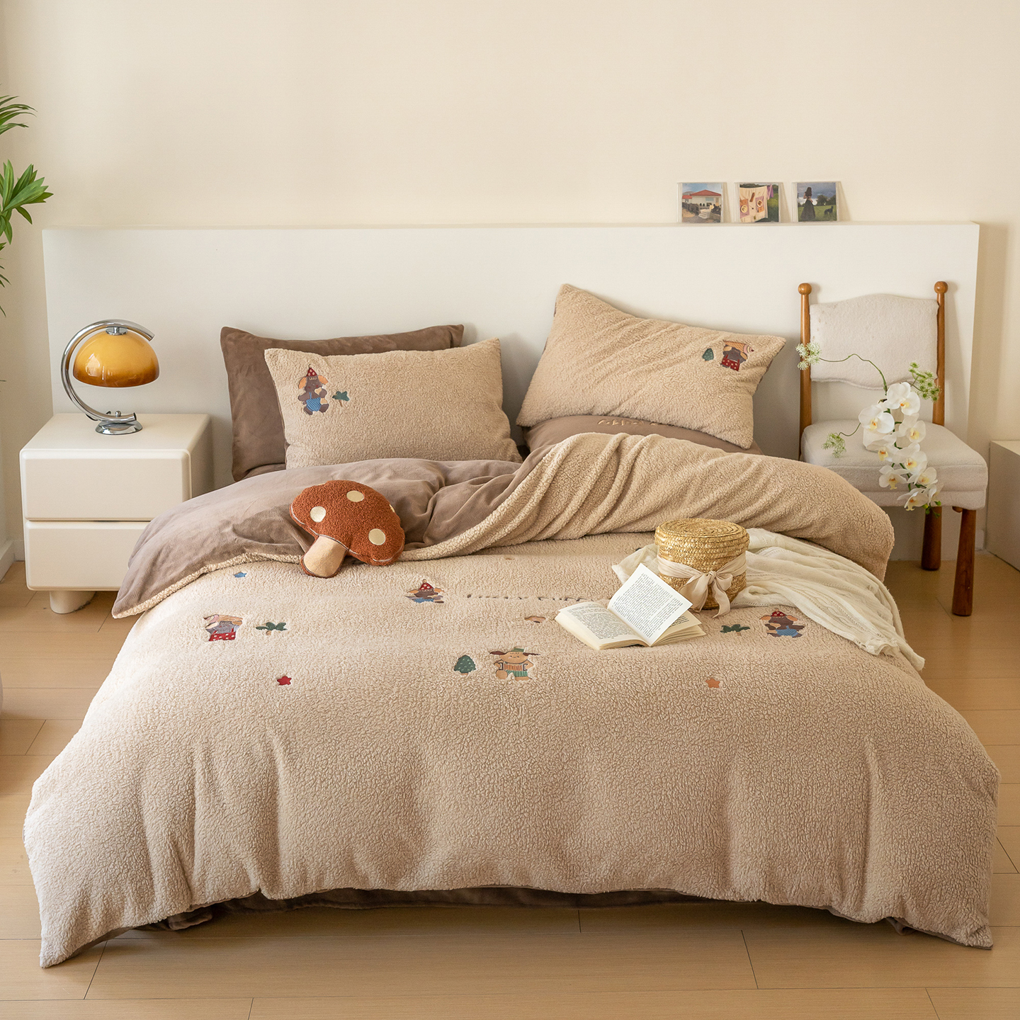 2025新款秋冬羊羔绒刺绣四件套-快乐小狗 快乐小狗